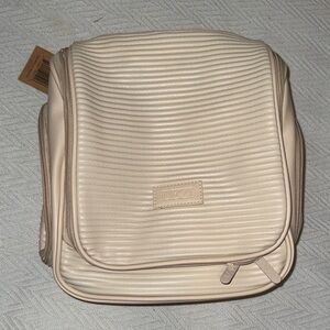 DEZI Cream Travel Bag